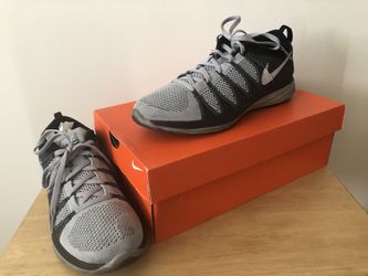 Nike Flyknit Lunar 2 size 9
