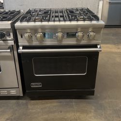 Viking 30”Wide Gas Range Stove In Gloss Black 