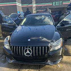 2016 Mercedes-Benz C300 4Matic Sport Sedan 