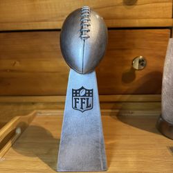 Fantasy Football 🏈 Trophy 10”
