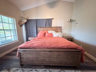 King Bedroom Set