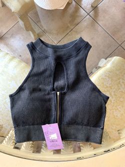 Ribbed Zip-Front Crop Top