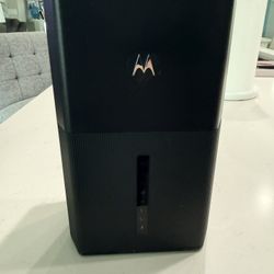 Motorola Cable Modem WiFi And Voice