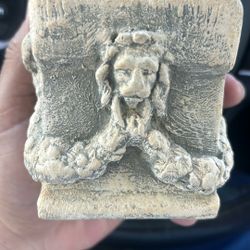 id 20th Century Sandstone Candle Holder/Mini Planter With Lion’s Heads by Hayes 