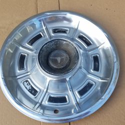 Ford Maverick Hubcap 
