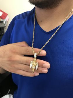 Iced out angle pendant with chain