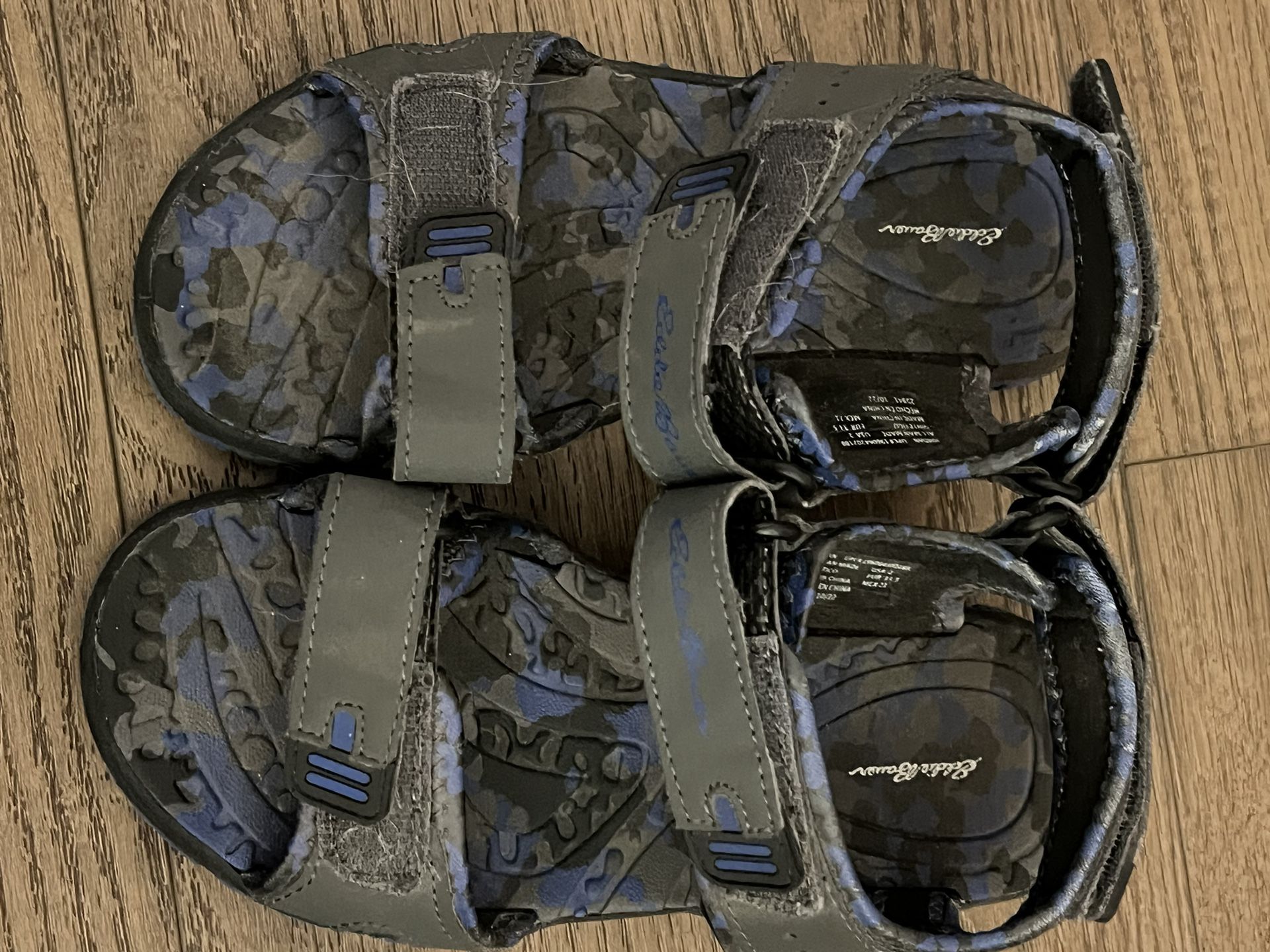 Eddie Bauer Kids Blue and Gray Sandals. Size 2