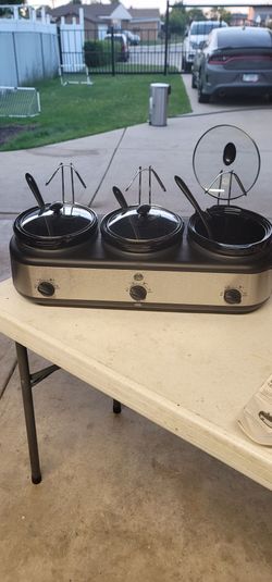 Slow cooker