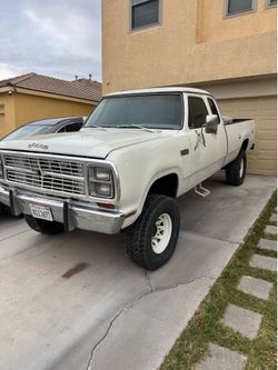 1979 Dodge power wagon