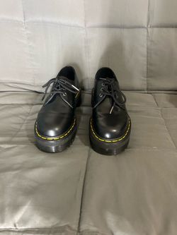 Dr Martens smooth leather size  7  mens
