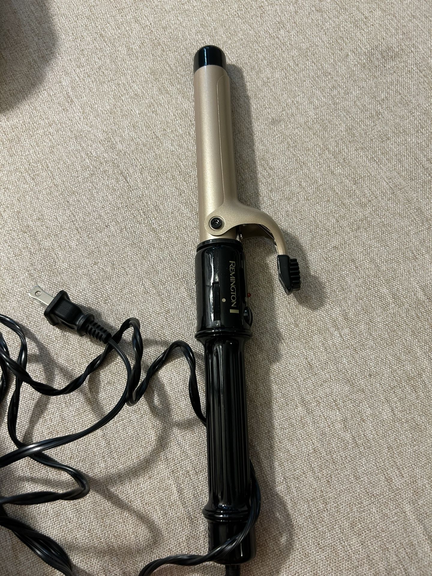 Remington Curling Iron – Gold