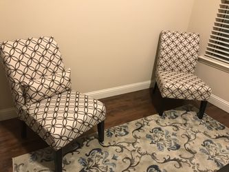 Beautiful design Set of chairs