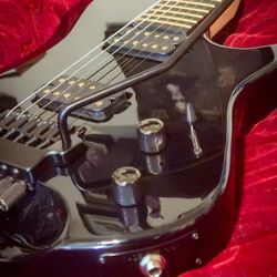 Kiesel Zeus Headless Bolt On With Tremolo Electric Guitar 6-string With Kiesel Gig Bag Carvin USA Made