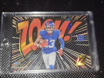 Jaylin Hayet Zoom Case Hit