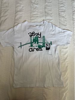 Mens Tee shirt Bay Area size Medium alright condition