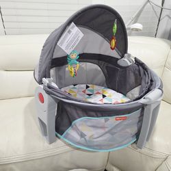 Fisher-Price On-the-Go Infant Dome Portable Bassinet and Play Space, Unisex, Windmill