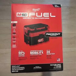 Milwaukee M18 Fuel Packout Vaccum