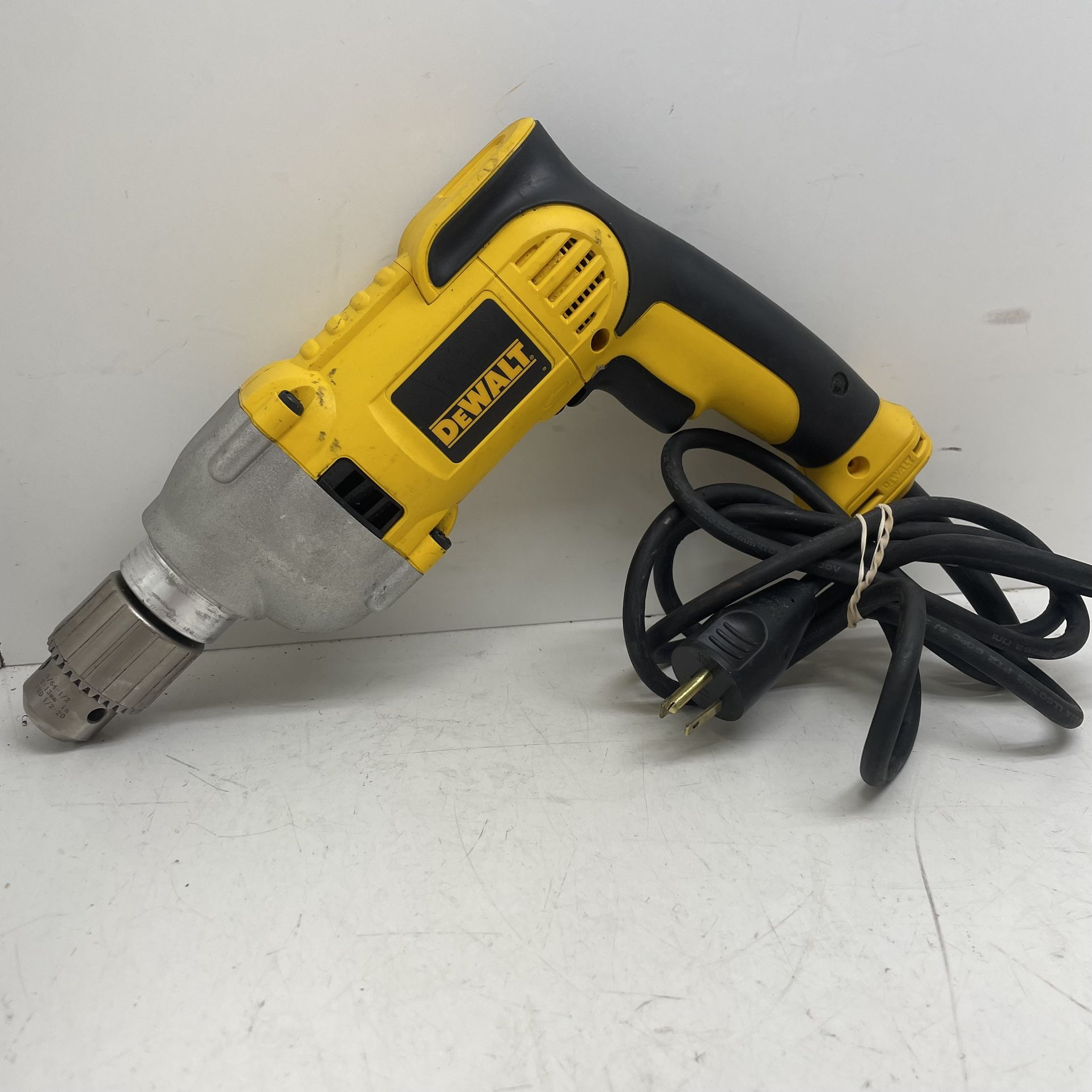 Dewalt VSR Drill 200408/11