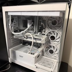 Full White Gaming Pc