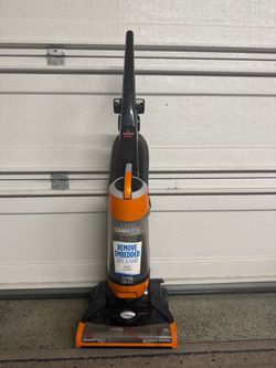 Bissell Cleanview OnePass Upright Vacuum Cleaner