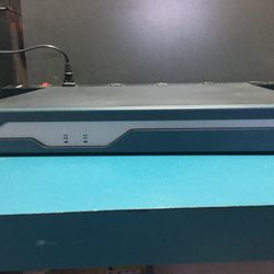 Cisco 1841 Wired Router with 2-port Serial Card