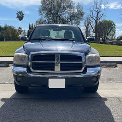 2005 Dodge Dakota