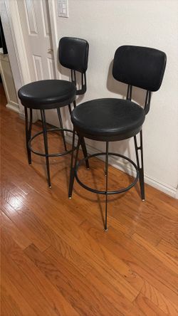Bar Stools 