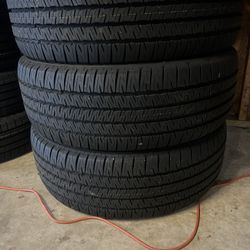 275/60R20 NEXEN