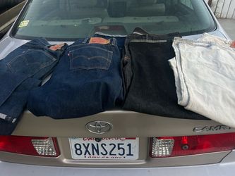 Levi's Jeans Bundle – 3Pairs
