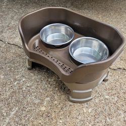 Neater Feeder Small Dog No Mess Feeder Stand 