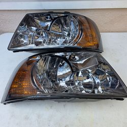 03-06 Ford Expedition Headlights Luces Calaveras Micas Faros Focos Faroles Headlamps