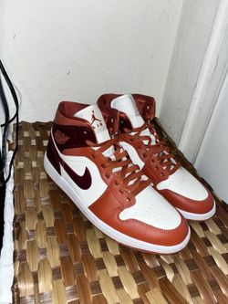 Nike Air Jordan 1 Mid