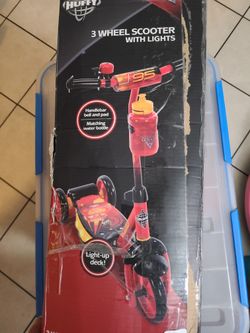 Huffy Kids Lightup Scooter