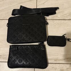 Trio Messenger Bag