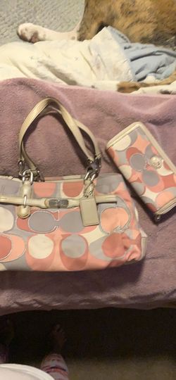 Coach purse and wallet
