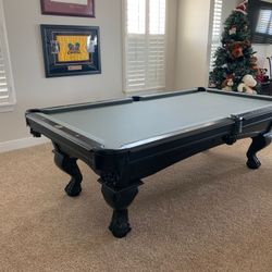 Beautiful Traditional Solid Wood Pool Table
