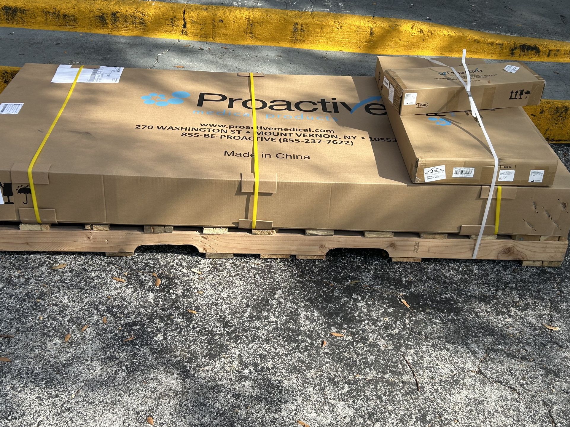 Big Box Courier