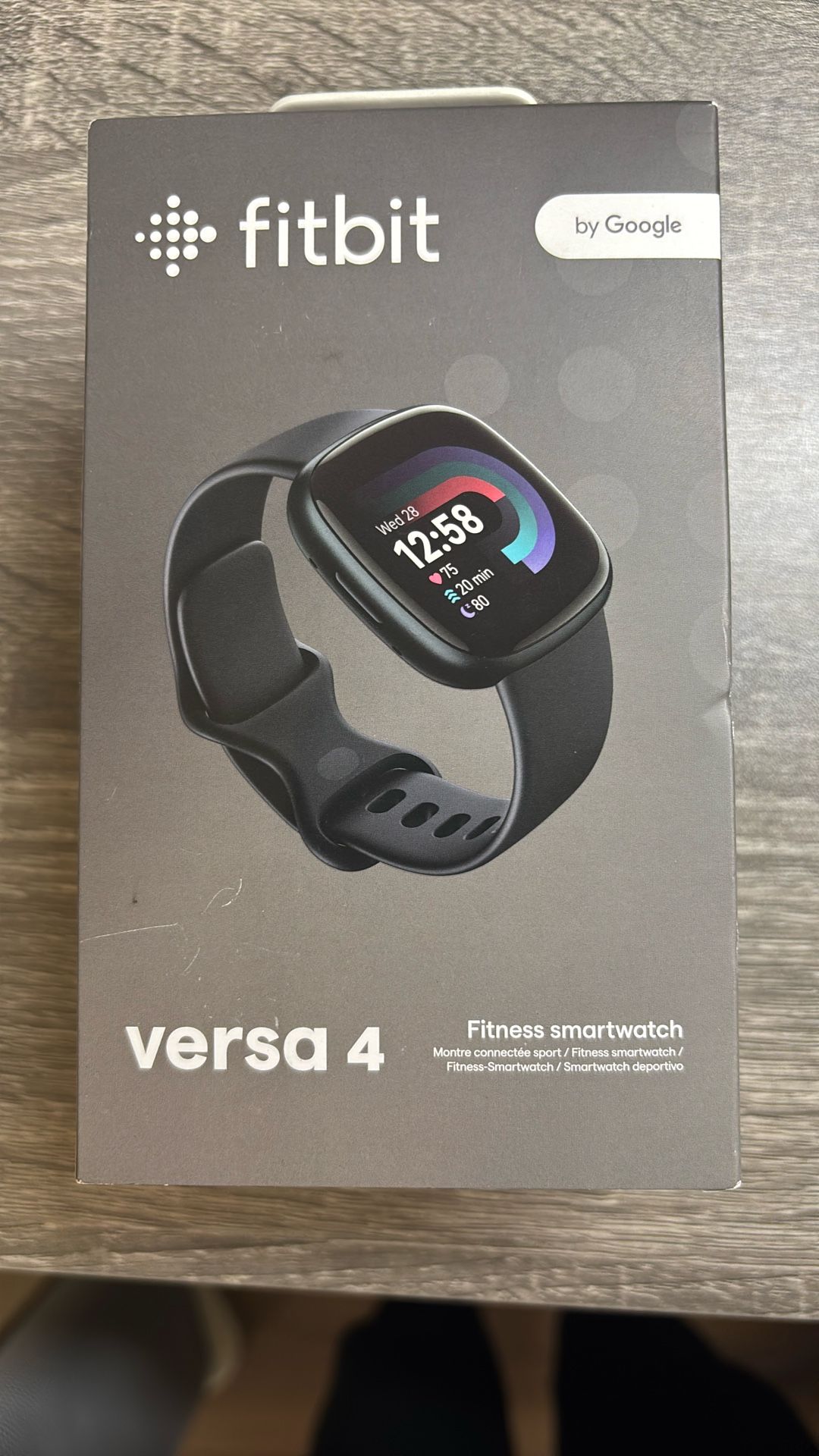 Fitbit Versa 4