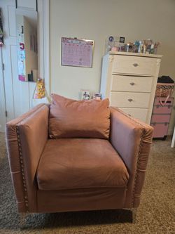 Beautiful pink chair