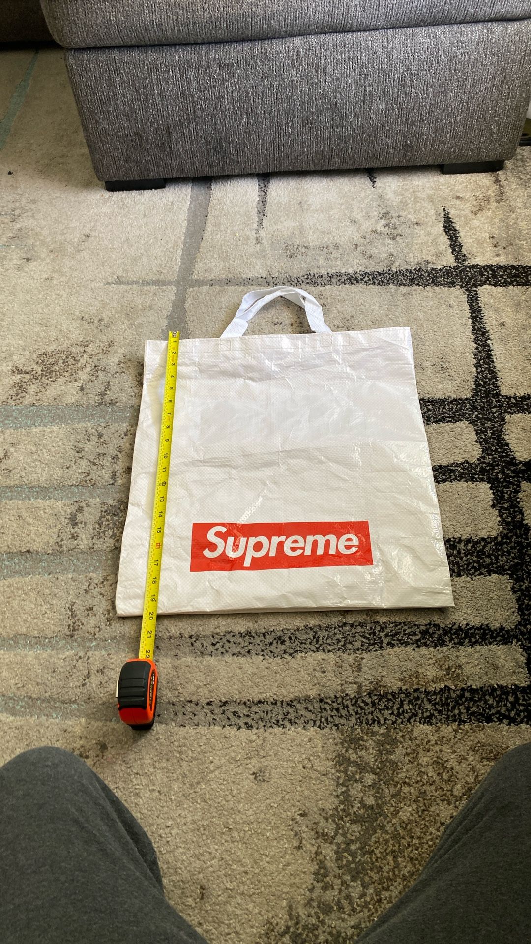 Supreme tote bag