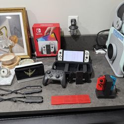 Nintendo Switch OLED Bundle