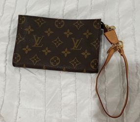 Lv Pouch Mini Clutch Authentic