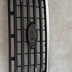 2015 ford f150 gray grille