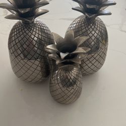 Pineapple Decour