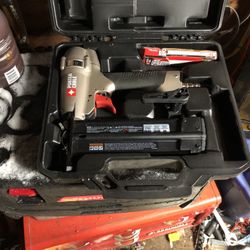 Porter Cable 18 Gauge New Pneumatic Brad Nailer