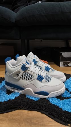 Air Jordan 4
