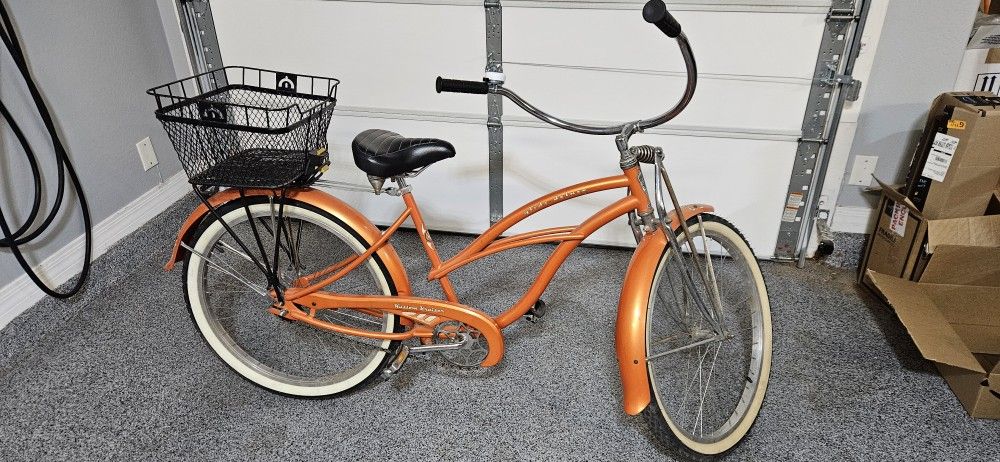 "Glide Deluxe" cruiser bike