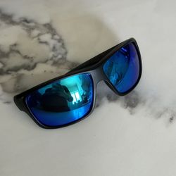 Huk Sunglasses 