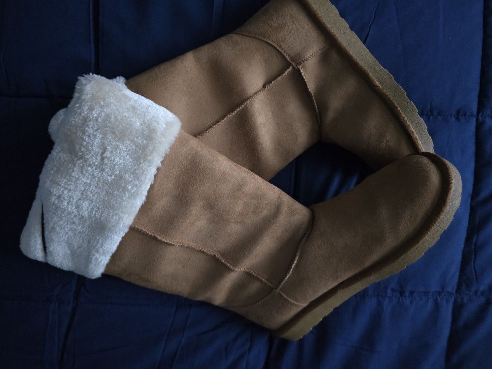 Women's Warm Boots Size 9 New