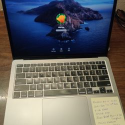 MacBook Air 2020 13" Intel Core i5-8th Gen Processor, 8gb Ram, 500gb SSD, MacOS Ventura, Office Package, Charger.